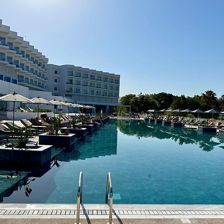 Cali Resort & Spa By Louis Hotels Paphos Exteriör bild