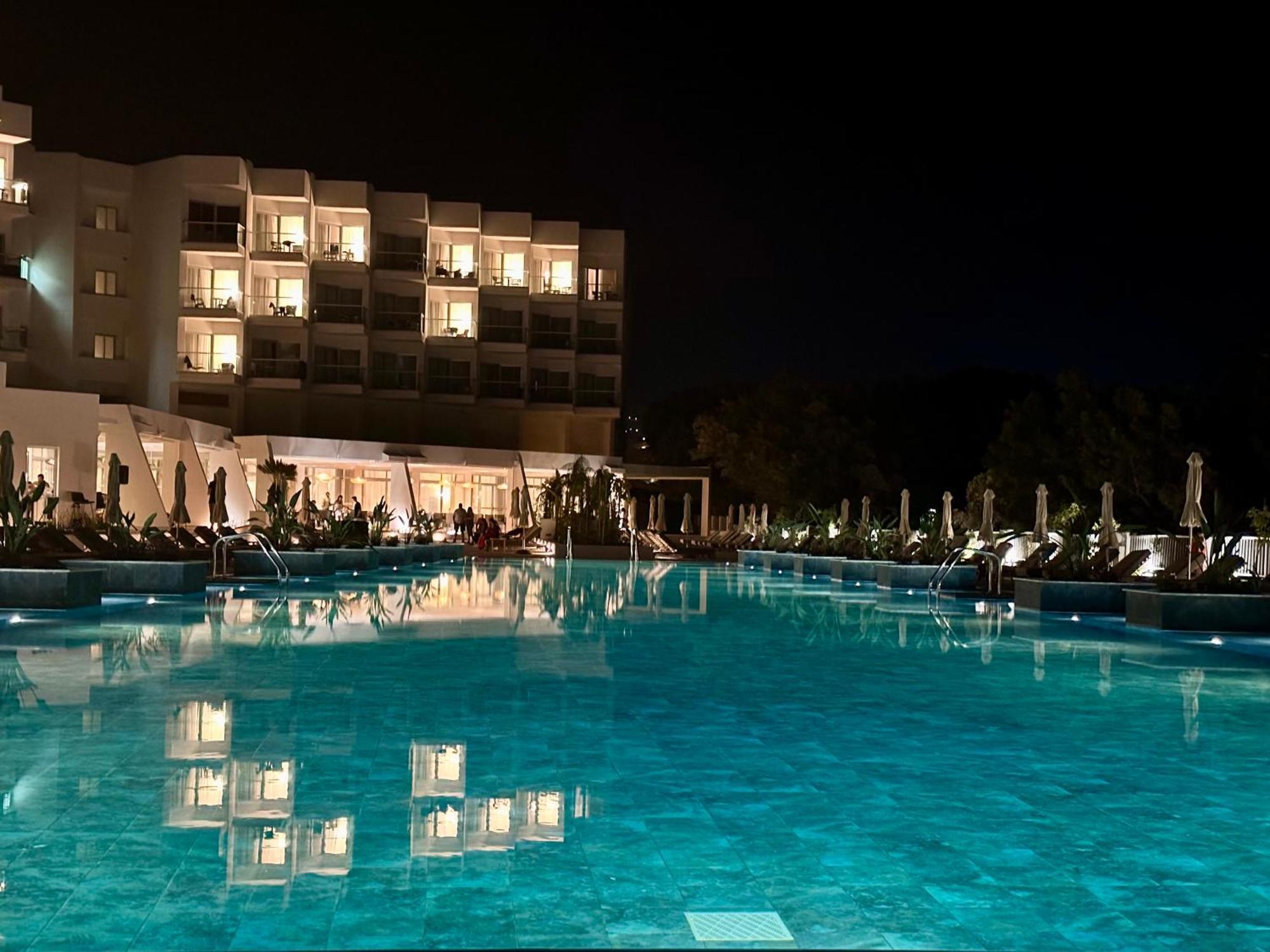 Cali Resort & Spa By Louis Hotels Paphos Exteriör bild