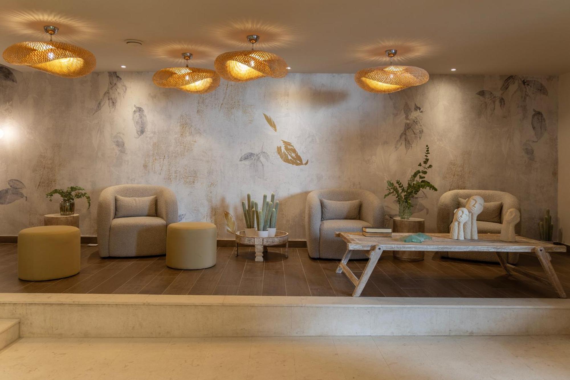 Cali Resort & Spa Designed For Adults By Louis Hotels Pégeia Exteriör bild